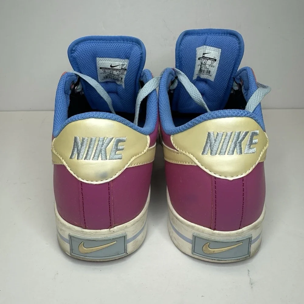 Nike‎ Classic Pink Leather Swoosh Woman's Size 10 Skate Sneakers Preppy Punk